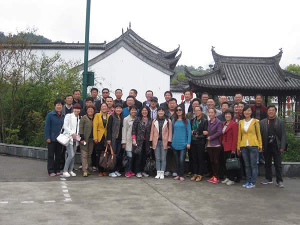 公司動(dòng)態(tài)=2014年公司員工赴江西旅游剪影02.jpg
