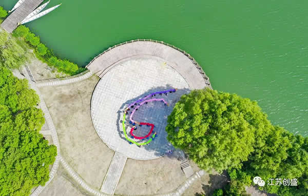 新聞=凝心聚力 共創(chuàng)未來  江蘇創(chuàng)盛大縱湖兩天一夜團(tuán)建活動圓滿結(jié)束11.jpg